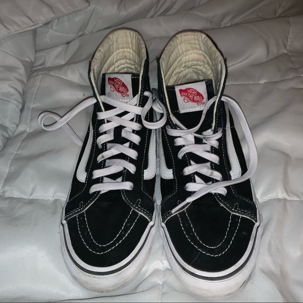 🖤Vans Sk8-Hi Slim High Tops🖤